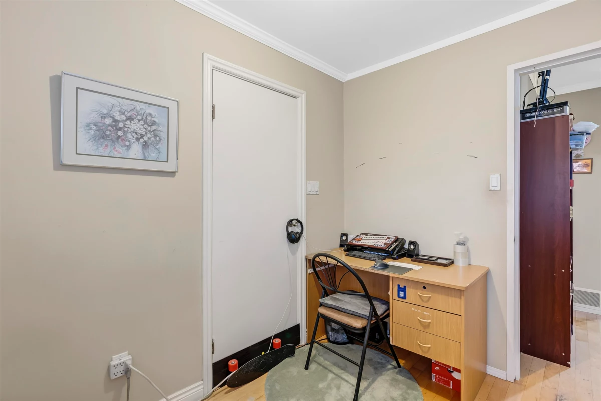 Bedroom 2 Photo of 14783 101 Avenue, Surrey, BC