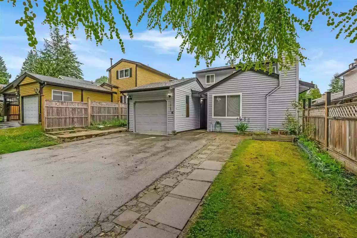 Outdoor Patio Photo of 14783 101 Avenue, Surrey, BC