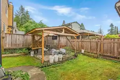 Front Yard Photo of 14783 101 Avenue, Surrey, BC