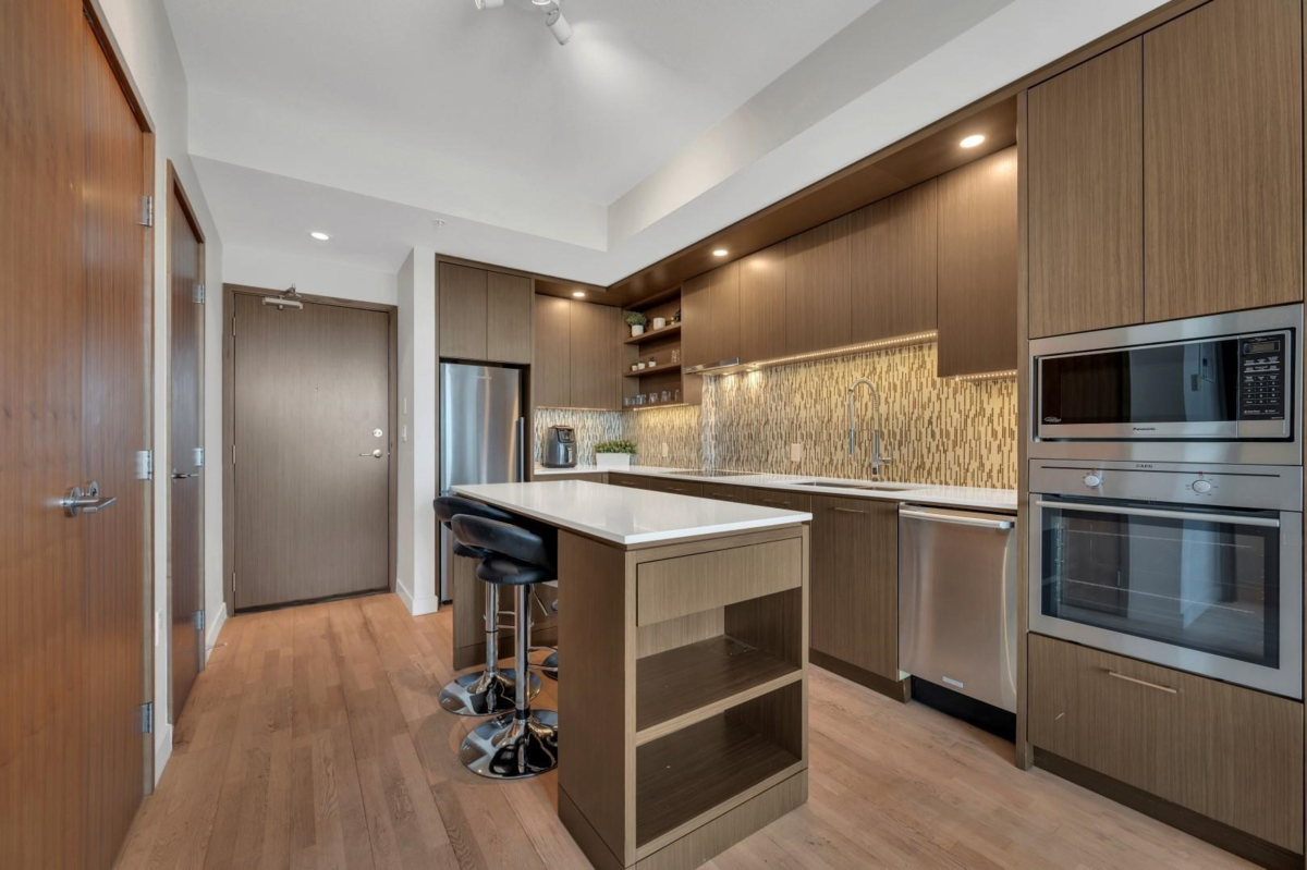 Exterior Rear Photo of 3903 13495 Central Avenue, Surrey, BC