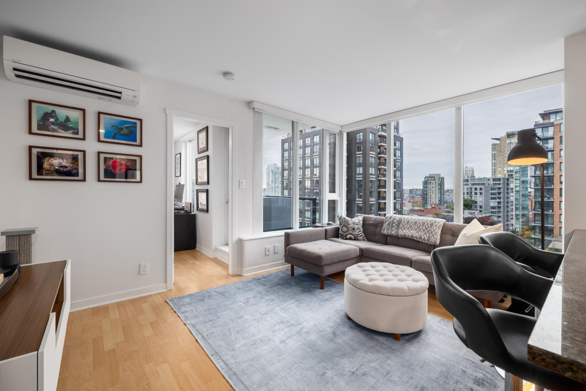 Exterior Rear Photo of 1107 1010 Richards Street, Vancouver, BC