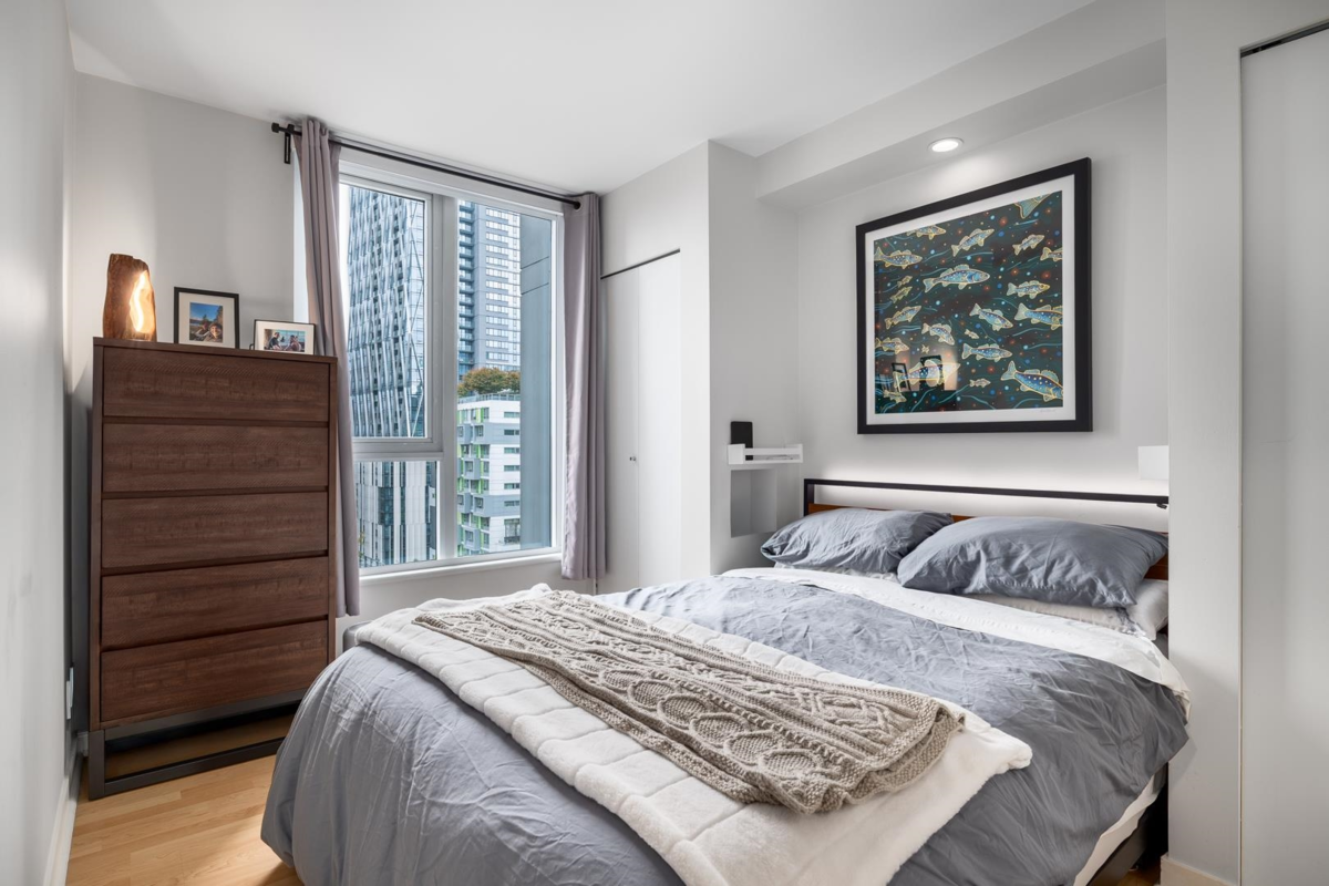 Pantry Photo of 1107 1010 Richards Street, Vancouver, BC