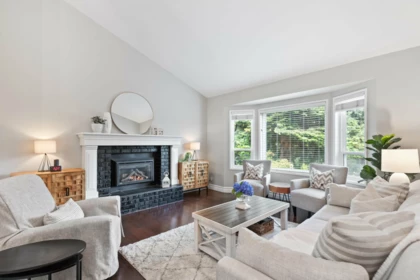 472 Riverview Crescent, Coquitlam, BC, Coquitlam — Single Family Residence for sale
