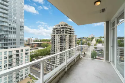1904 39 Sixth Street, New Westminster, BC, New Westminster — Apartment/Condo for sale
