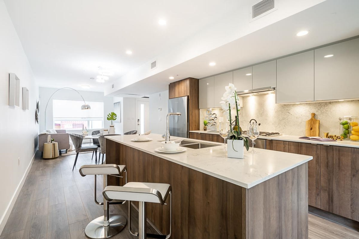 Dining Area Photo of 5 8428 Park Road, Richmond, BC