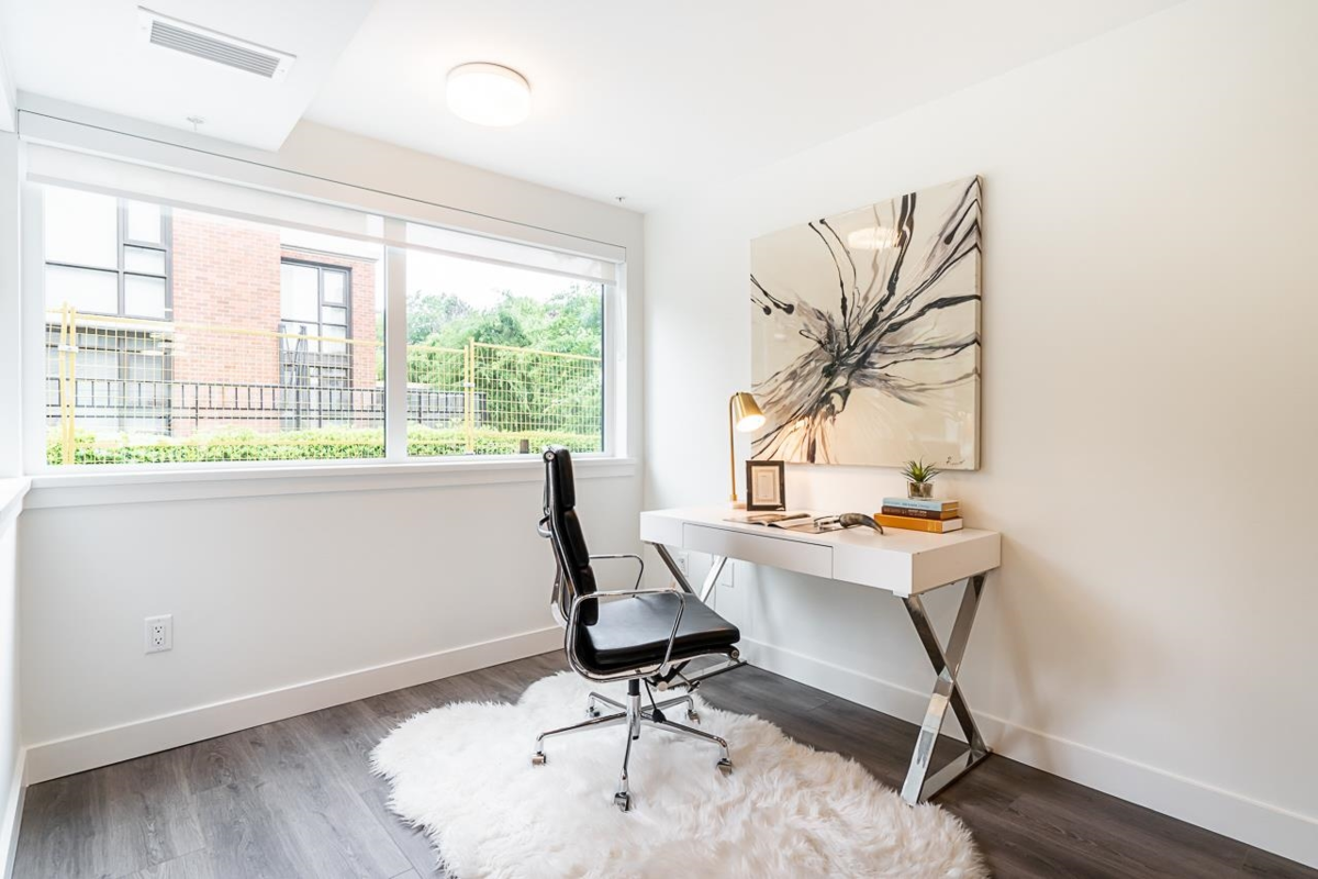 Walk-In Closet Photo of 5 8428 Park Road, Richmond, BC