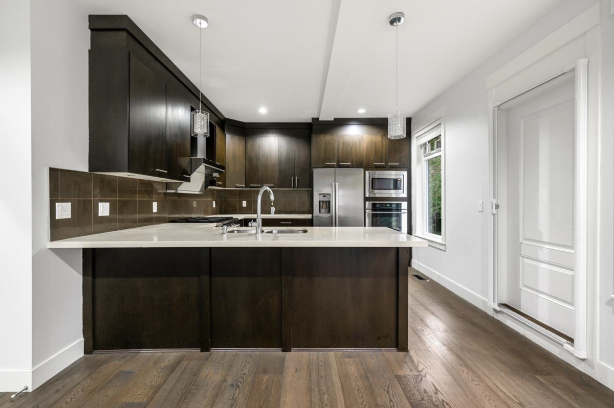 Primary Bathroom Photo of 23 15977 26 Avenue, Surrey, BC