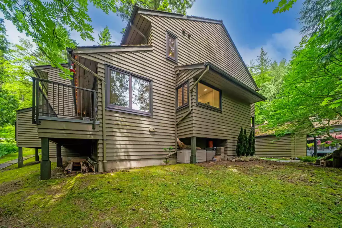 Neighborhood Park Photo Near 867 Frederick Road, North Vancouver, BC