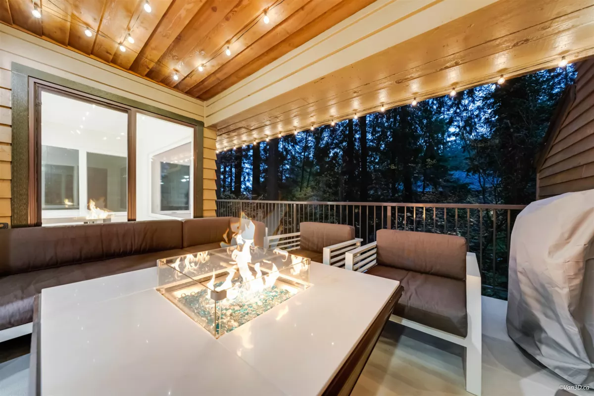 Office / Den Photo of 867 Frederick Road, North Vancouver, BC