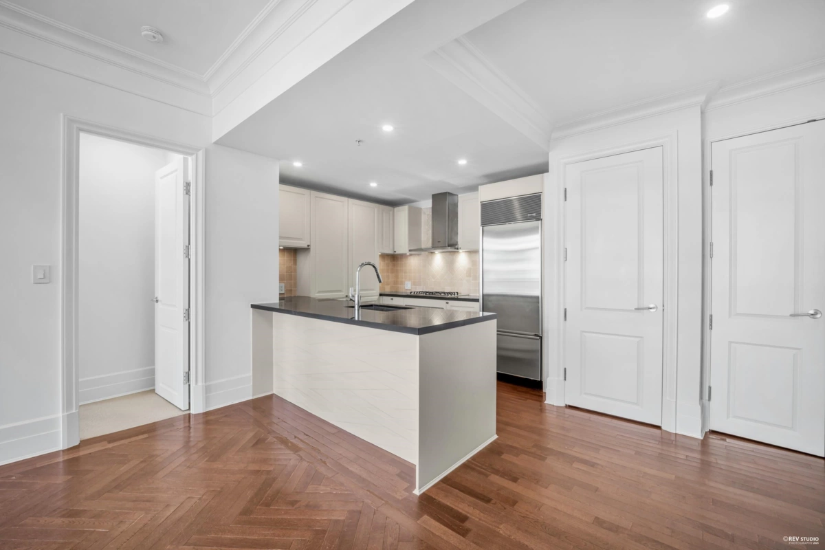 Dining Area Photo of 303 568 Waters Edge Crescent, West Vancouver, BC