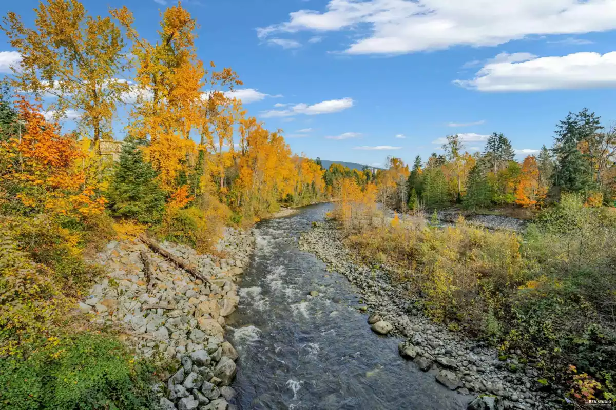 Outdoor Deck Photo of 303 568 Waters Edge Crescent, West Vancouver, BC