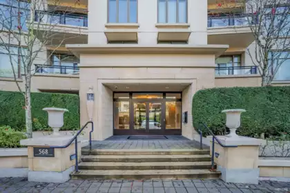 303 568 Waters Edge Crescent, West Vancouver, BC, West Vancouver — Apartment/Condo for sale