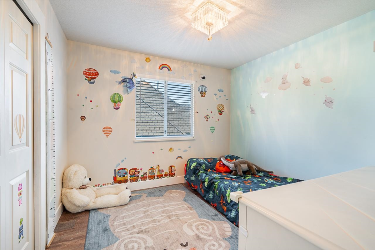 Entry Foyer Photo of 2888 Norbury Place, Coquitlam, BC