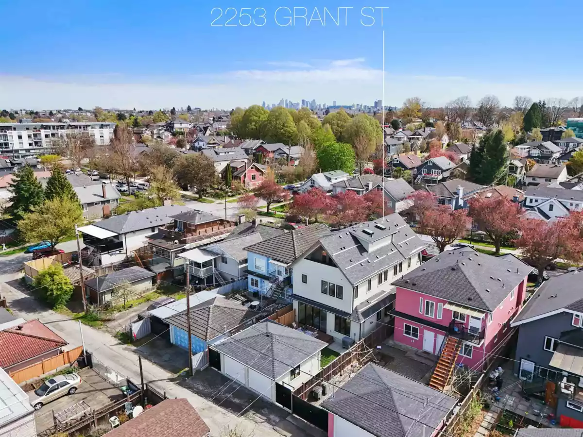 Street View Photo of 2 2253 Grant Street, Vancouver, BC
