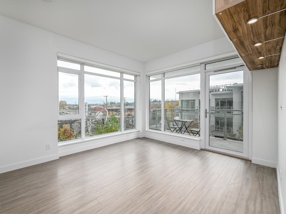 Kitchen Island Photo of 301 2351 Beta Avenue, Burnaby, BC