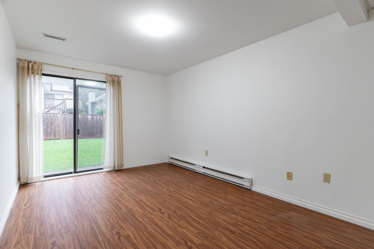 Garden / Landscaping Photo of 3254 Mayne Crescent, Coquitlam, BC