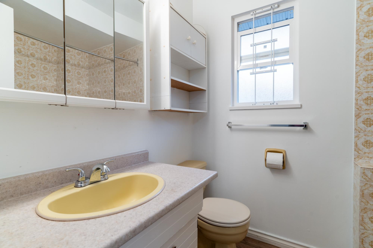 Staircase Photo of 3254 Mayne Crescent, Coquitlam, BC