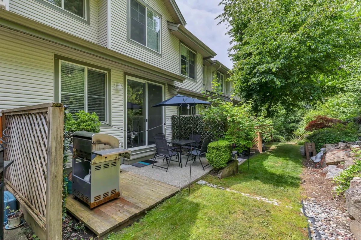 Hot Tub / Spa Photo of 5 35287 Old Yale Road, Abbotsford, BC