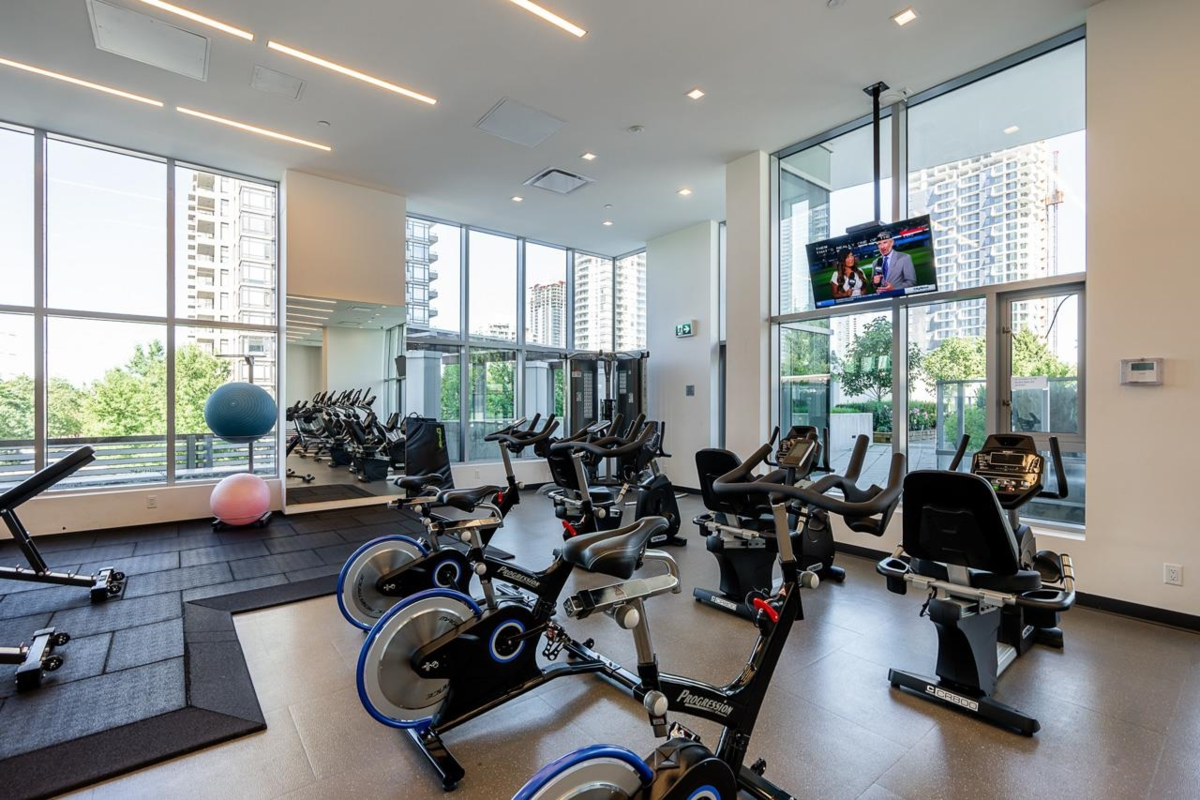 Aerial View of 1601 2388 Madison Avenue, Burnaby, BC