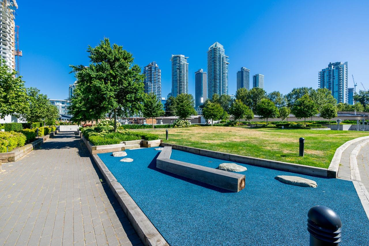 Hot Tub / Spa Photo of 1601 2388 Madison Avenue, Burnaby, BC