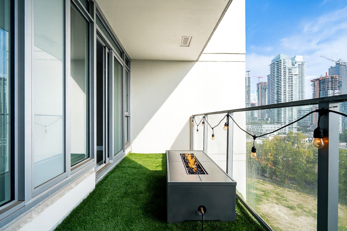 Powder Room Photo of 1601 2388 Madison Avenue, Burnaby, BC