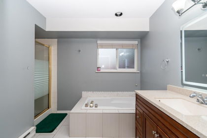 Office / Den Photo of 18661 56 Avenue Avenue, Surrey, BC