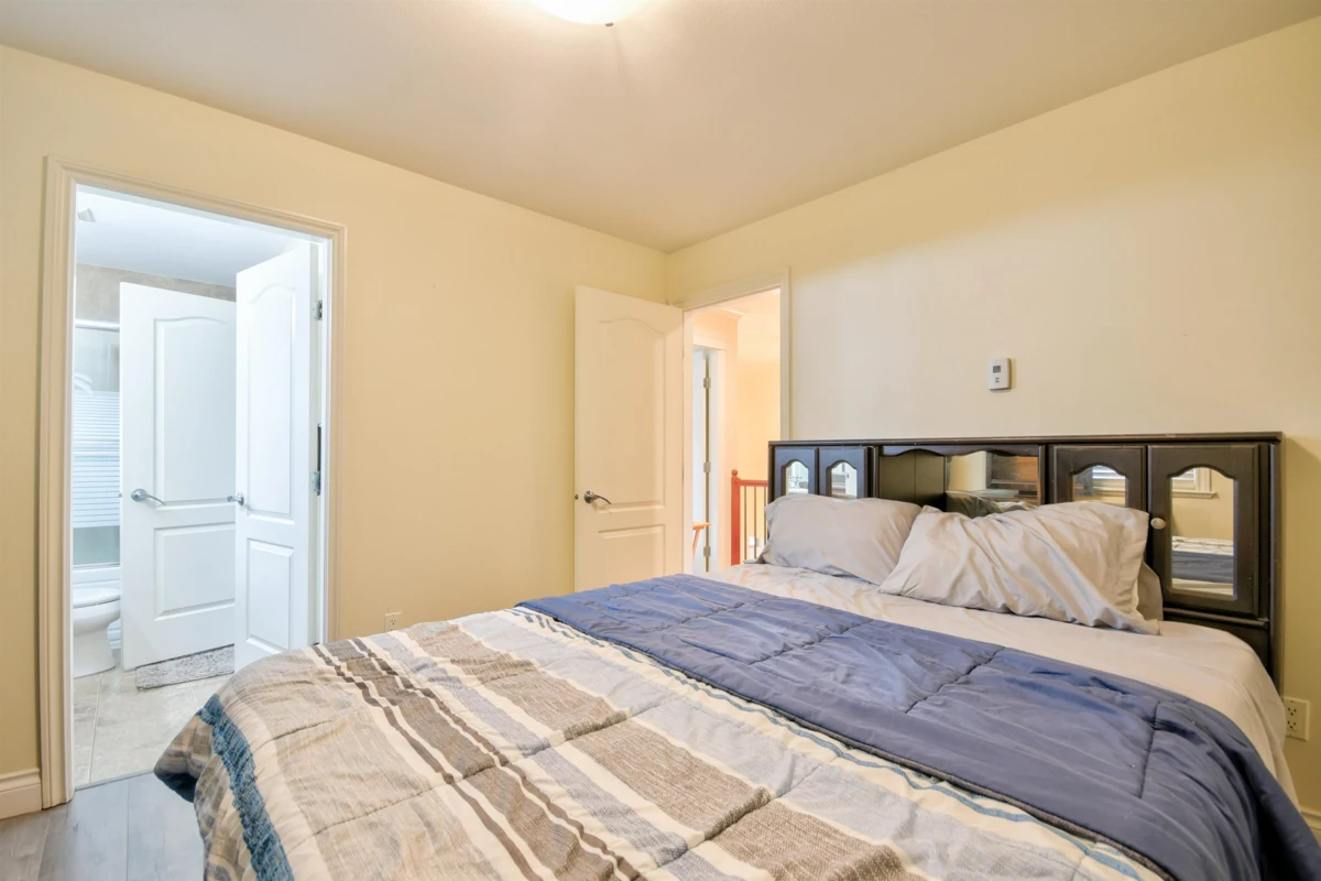 Outdoor Patio Photo of 16328 88 Avenue, Surrey, BC