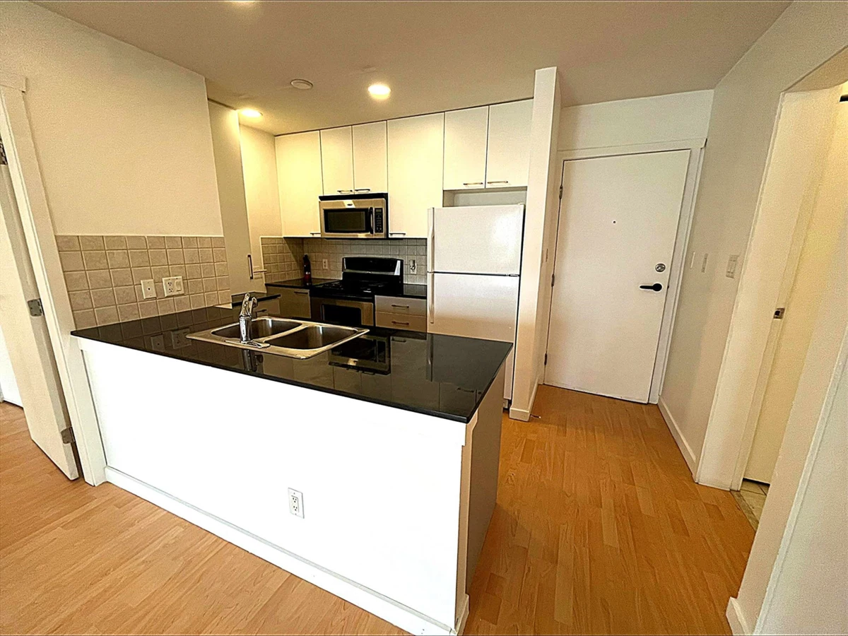 Exterior Rear Photo of 503 415 E Columbia Street, New Westminster, BC