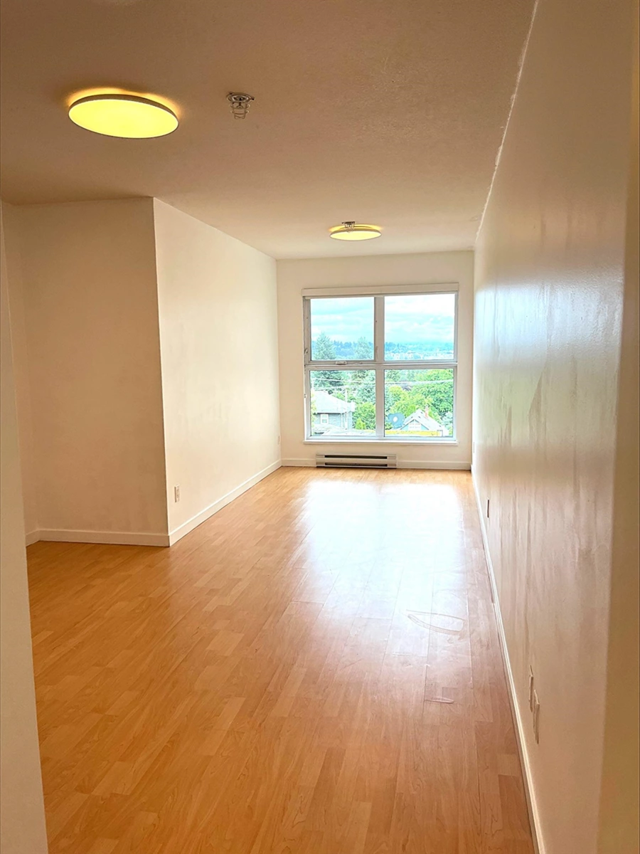 Kitchen Photo of 503 415 E Columbia Street, New Westminster, BC