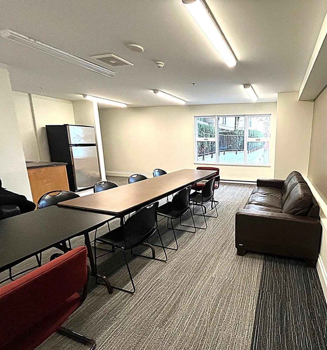 Mudroom Photo of 503 415 E Columbia Street, New Westminster, BC
