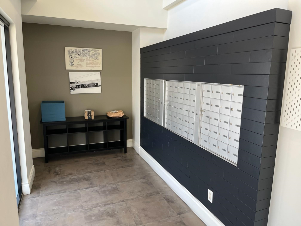 Staircase Photo of 503 415 E Columbia Street, New Westminster, BC