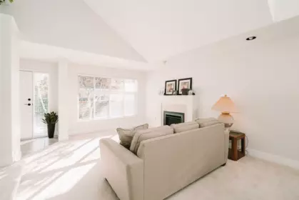 Mudroom Photo of 19 14877 33 Avenue, Surrey, BC
