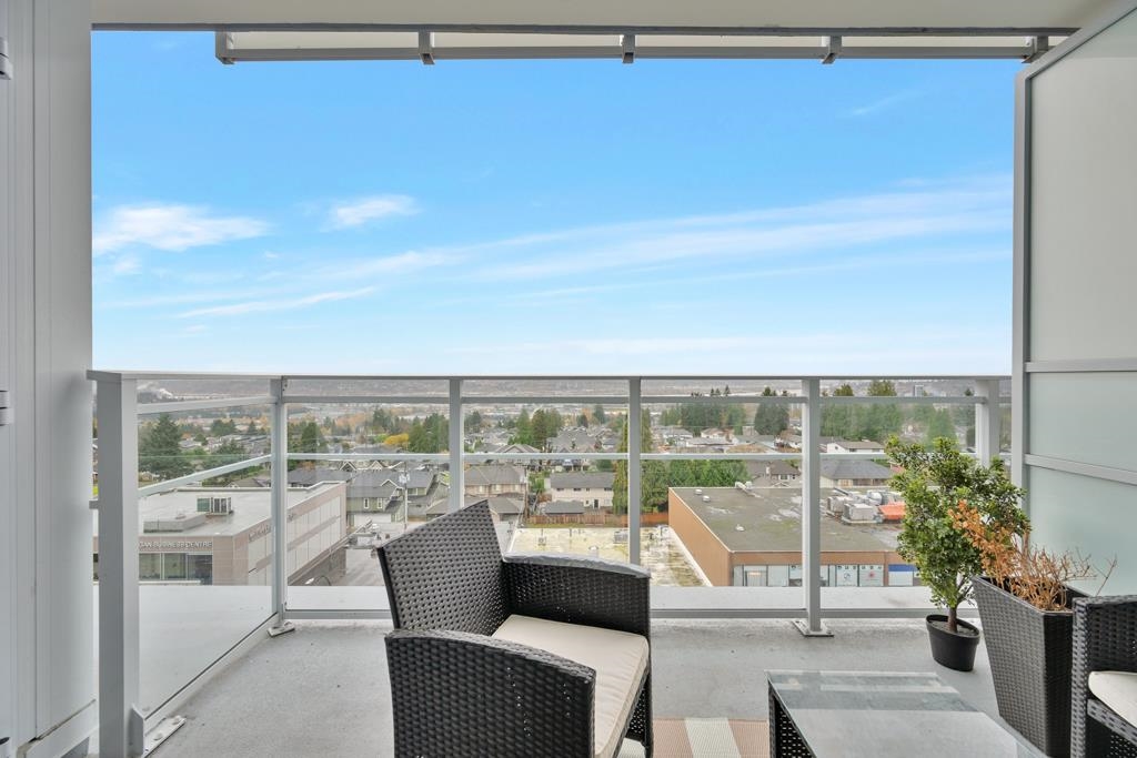 Hallway Photo of 504 1045 Austin Avenue, Coquitlam, BC