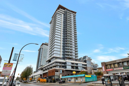 504 1045 Austin Avenue, Coquitlam, BC, Coquitlam — Apartment/Condo for sale