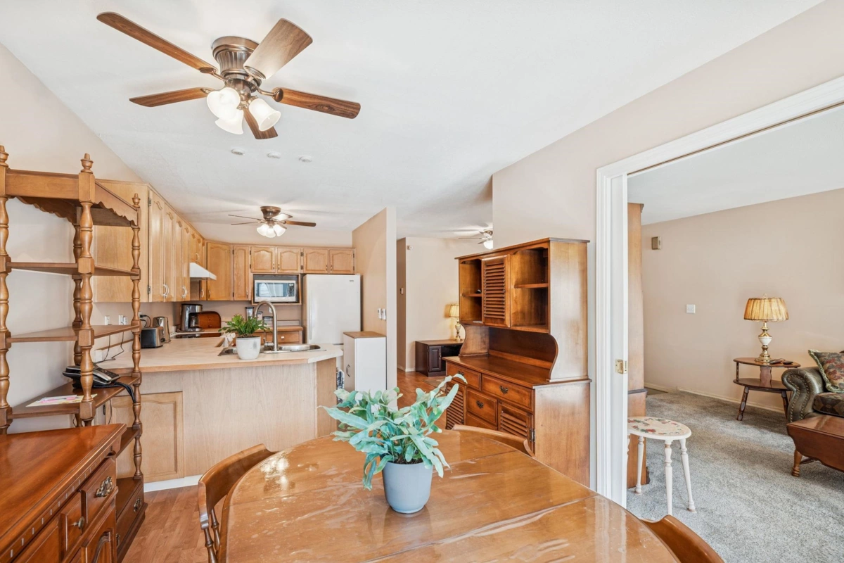 Primary Bathroom Photo of 402 11726 225 Street, Maple Ridge, BC