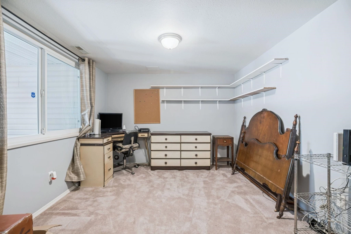 Staircase Photo of 402 11726 225 Street, Maple Ridge, BC