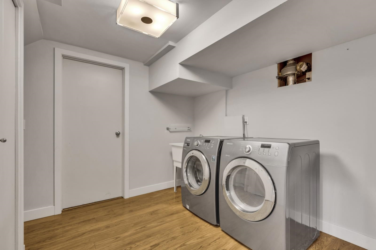 Hallway Photo of 5853 Grousewoods Crescent, North Vancouver, BC