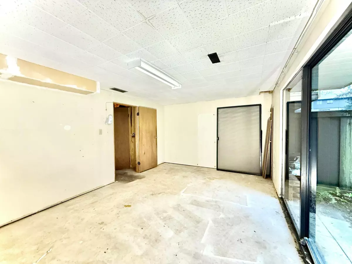 Backyard Photo of 111 2915 Norman Avenue, Coquitlam, BC