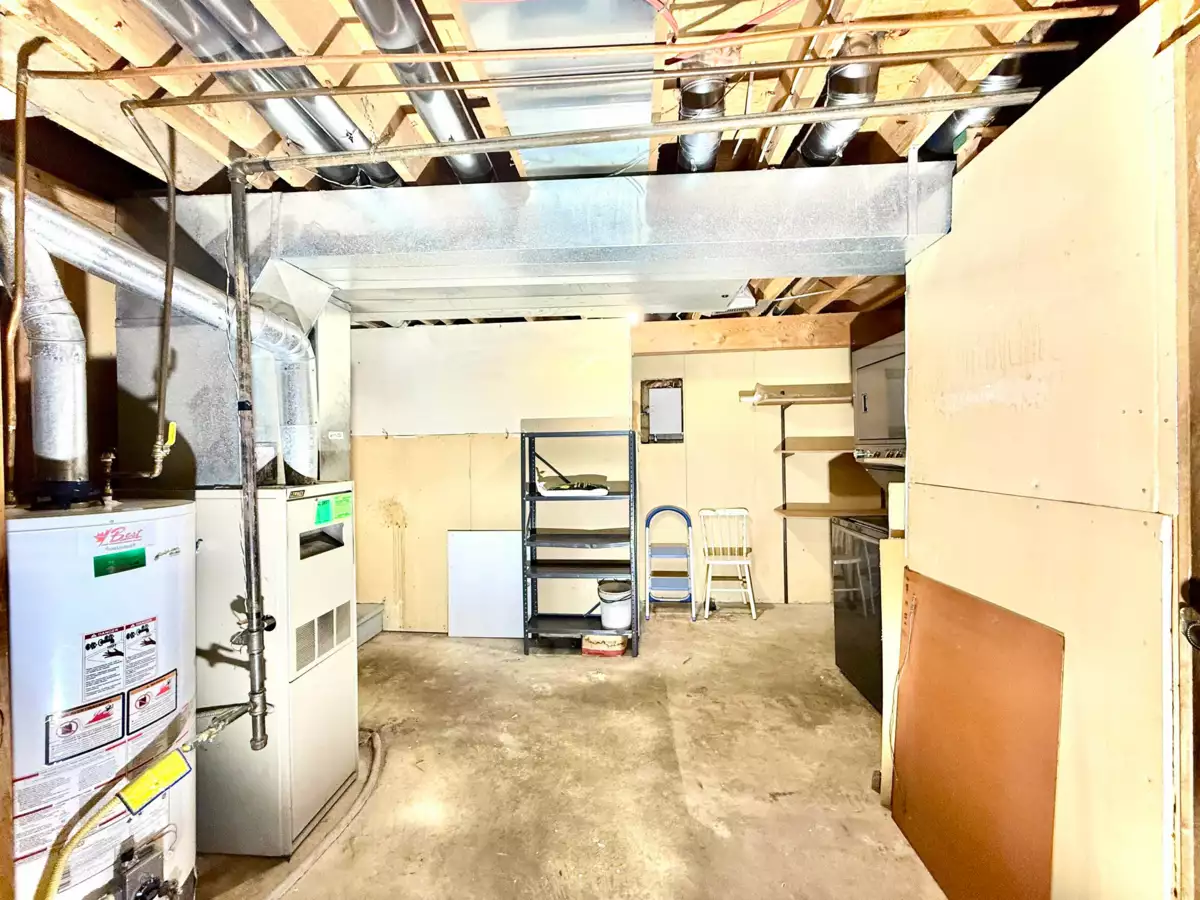 Swimming Pool Photo of 111 2915 Norman Avenue, Coquitlam, BC