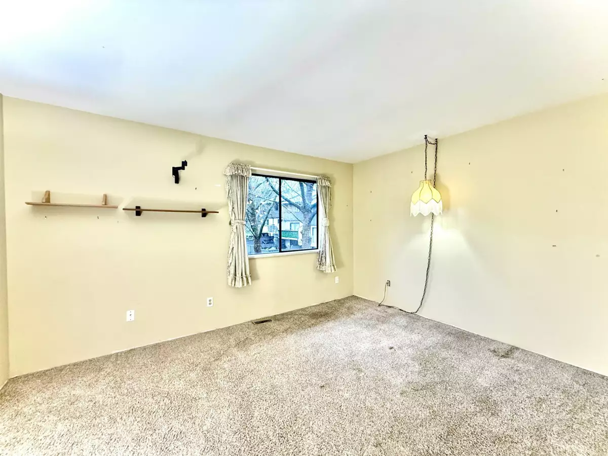 Walk-In Closet Photo of 111 2915 Norman Avenue, Coquitlam, BC