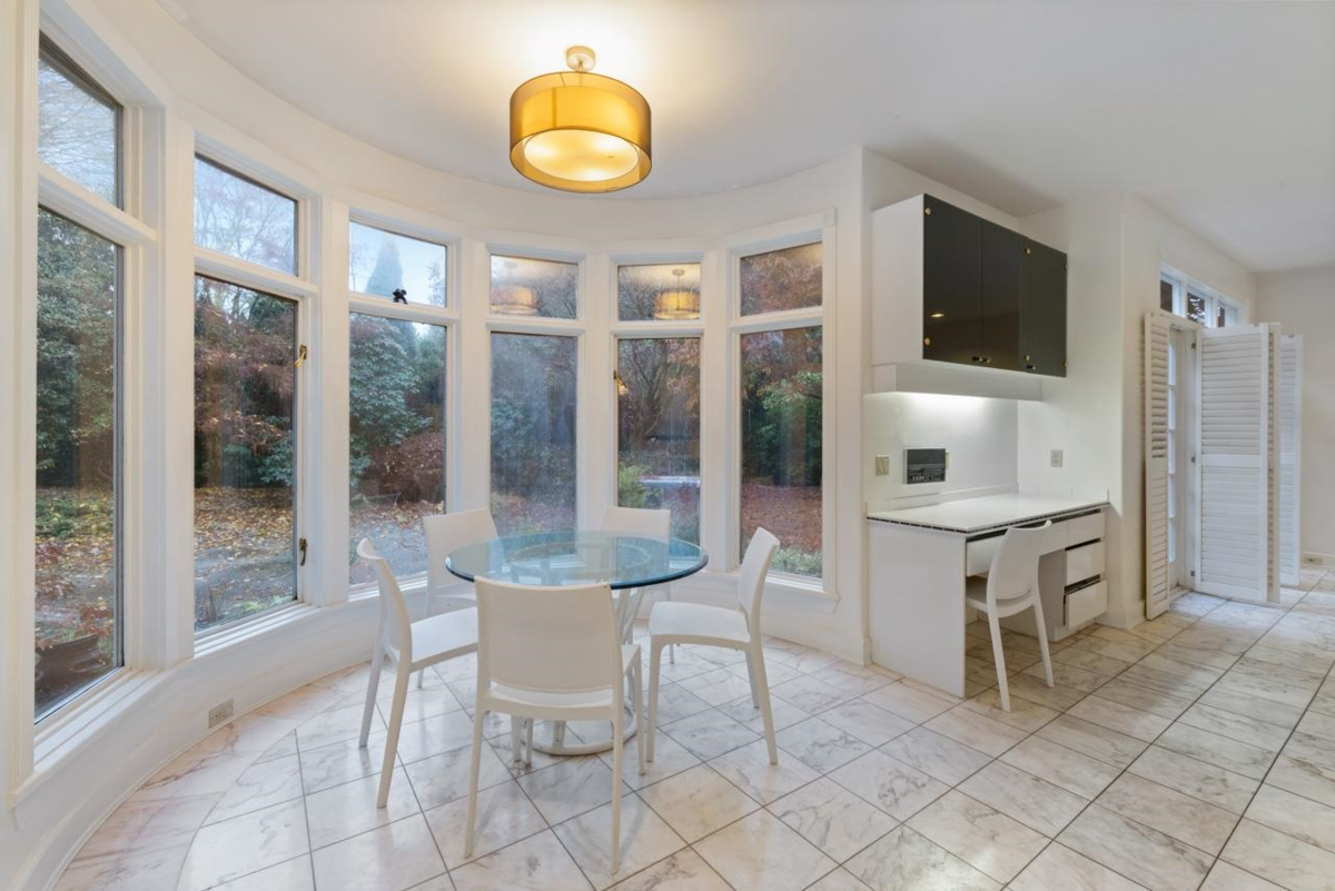 Powder Room Photo of 3445 Osler Street, Vancouver, BC