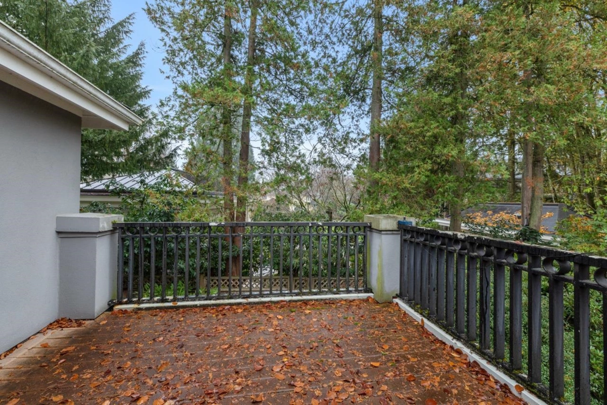 Swimming Pool Photo of 3445 Osler Street, Vancouver, BC