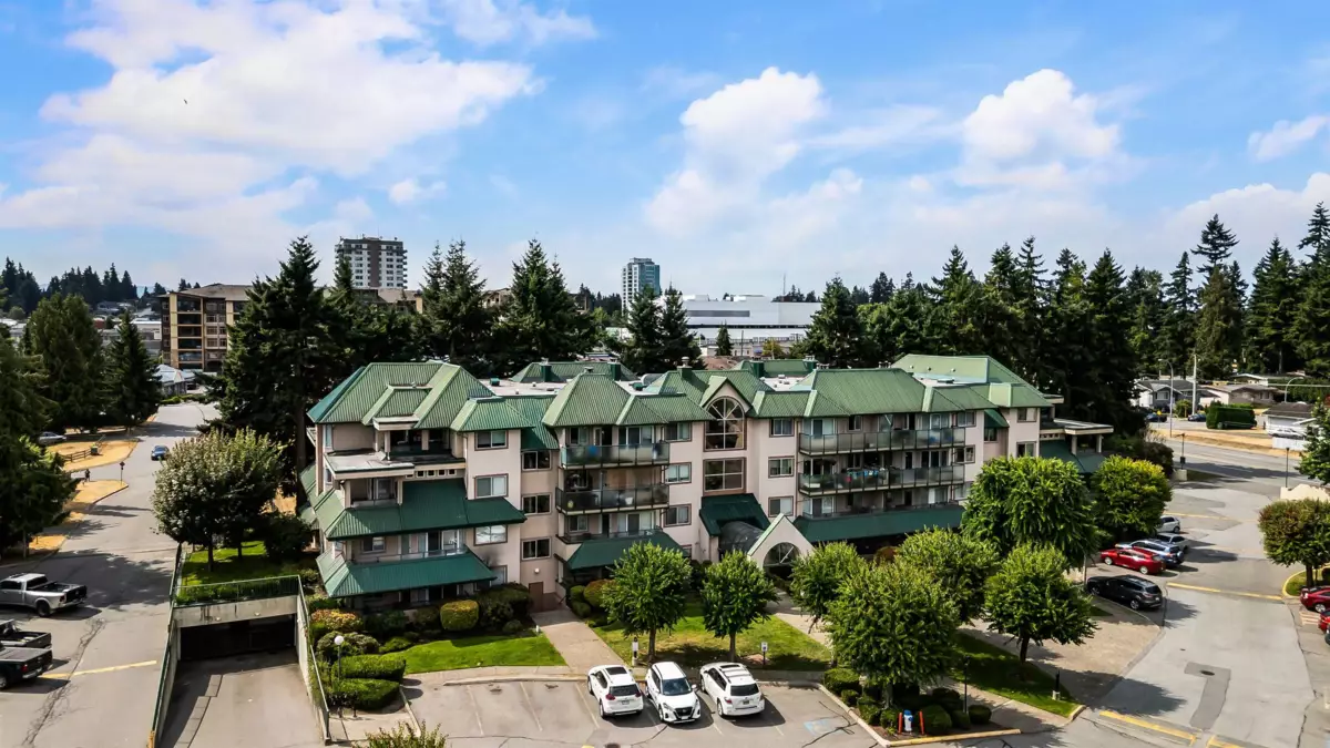Mudroom Photo of 403 2958 Trethewey Street, Abbotsford, BC