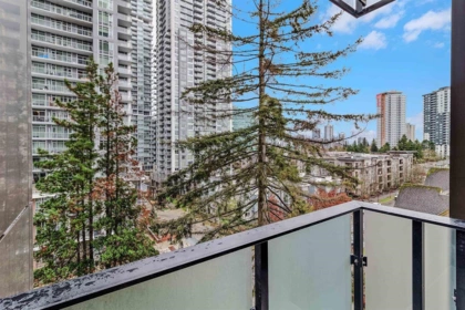 Office / Den Photo of 701 10333 133 Street, Surrey, BC