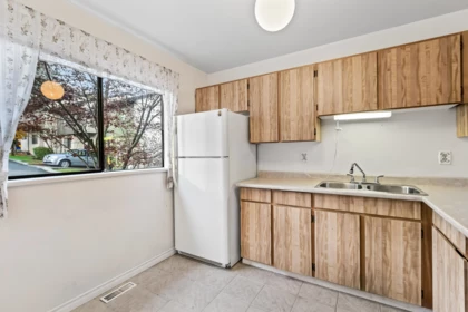 3 2880 Dacre Avenue, Coquitlam, BC