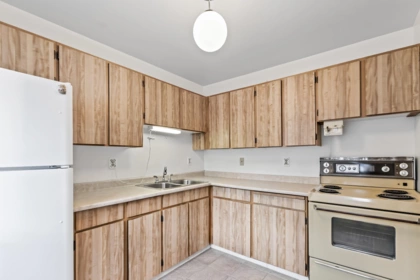 3 2880 Dacre Avenue, Coquitlam, BC