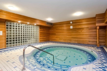 Hot Tub / Spa Photo of 1010 6611 Minoru Boulevard, Richmond, BC