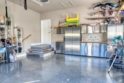 Fitness Center Photo Near 6369 Jasper Road, Sechelt, BC
