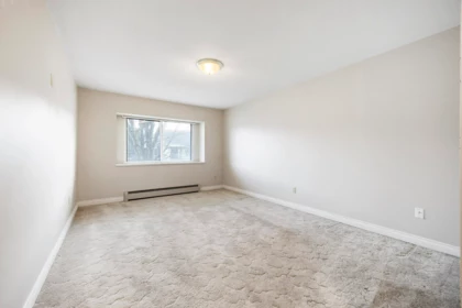 Basement Recreation Room Photo of 9 3054 Trafalgar Street, Abbotsford, BC