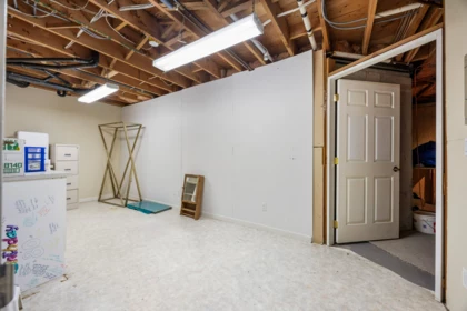 Hot Tub / Spa Photo of 9 3054 Trafalgar Street, Abbotsford, BC